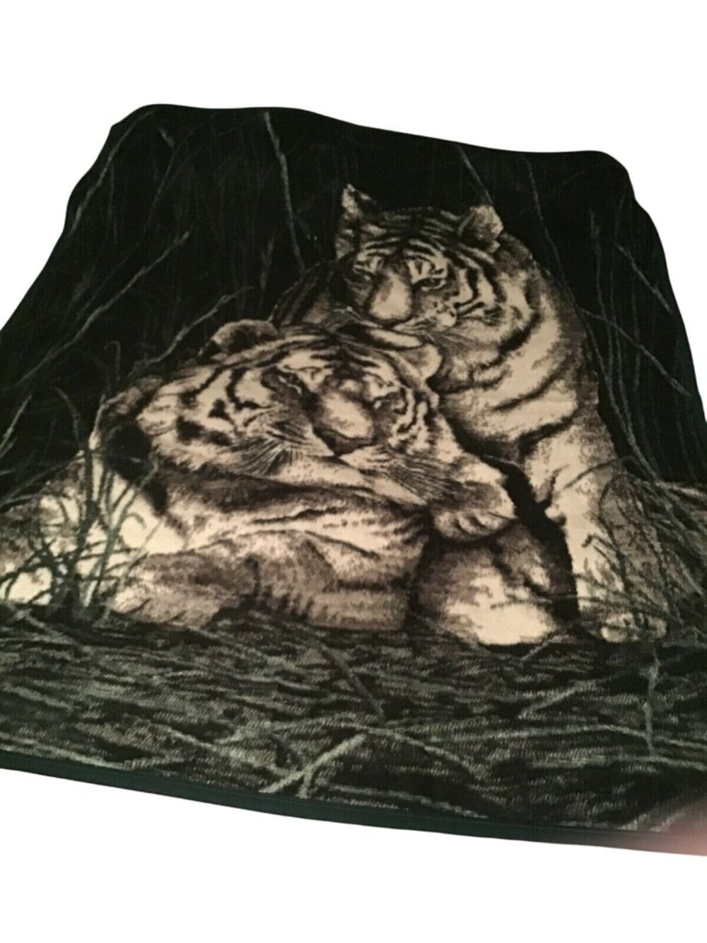 Biederlack of America Vintage Green Gray Tiger Print Reversible Blanket Throw